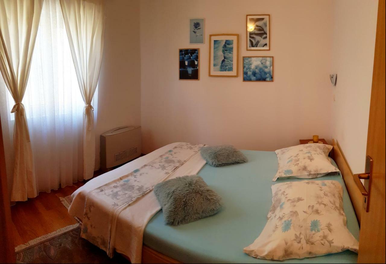 Apartments Dvor - Ap1, Ap2, Ap3 Baska Voda Luaran gambar